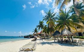 Caribbean Apartment